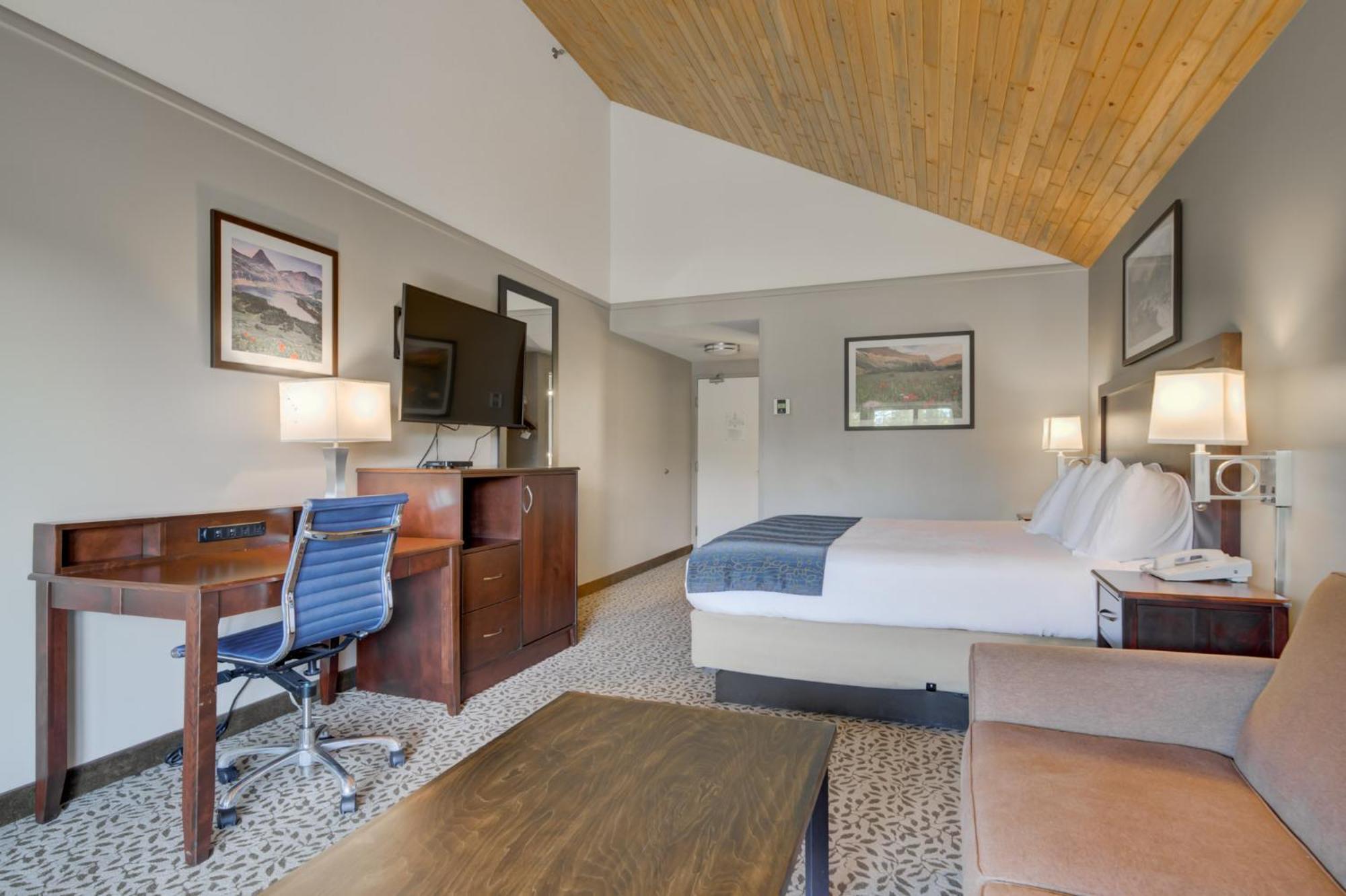 The Pine Lodge On Whitefish River Exteriér fotografie